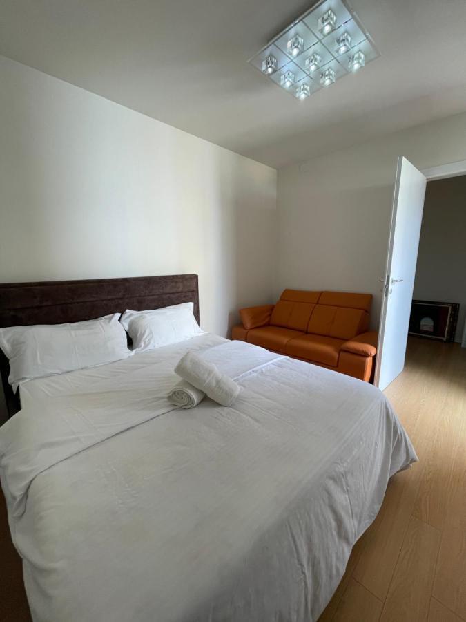 Albjona Guesthouse Тирана Екстериор снимка